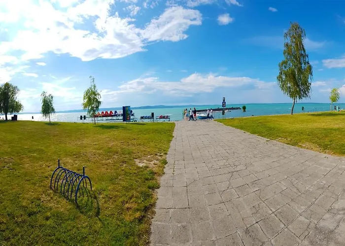 Gazde/Camere de închiriat Napsugar Siófok